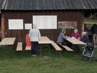 På veggen av Nysmia finnes mye nyttig informasjon om Mostadmark Jernverks historie.